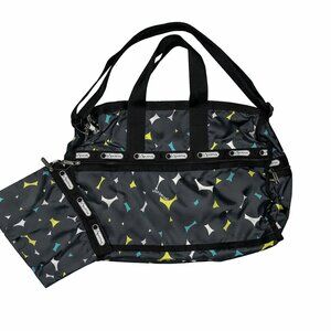 LeSportsac Vintage RARE Duffle Bag with Winter 2007 Downtown Print (NWT!)